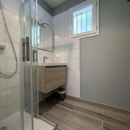 Maison Renovee 5 Pres - - Fr-1-246a-357 Vakantiehuis