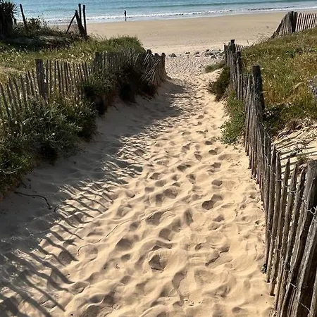 Casa vacanze Charmante Maison Rénovée à 300m De La Plage, St-georges-d'oléron - Fr-1-246a-357