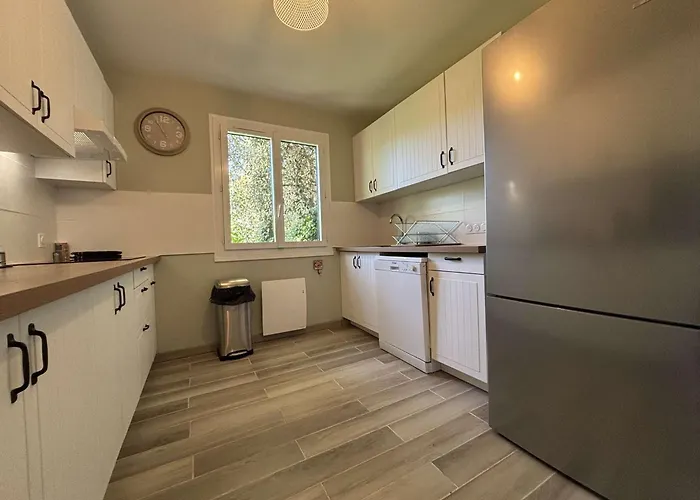 Maison Renovee 5 Pres - - Fr-1-246a-357 Holiday home *